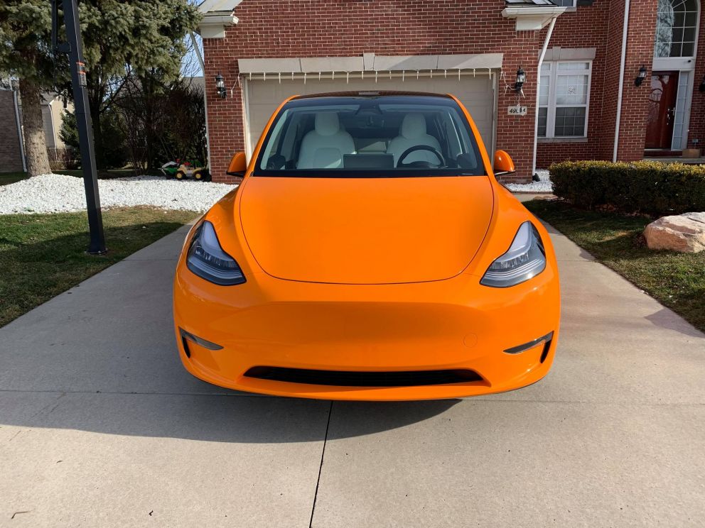 Виниловая плёнка Hexis Urban Orange (Оранжевая глянцевая) HX20495B, 1.52 