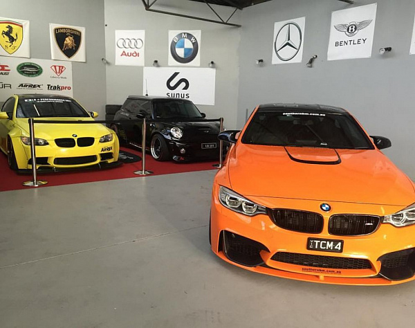 Виниловая плёнка Hexis Orange Red (Оранжевая глянцевая) HX20165B, 1.52 