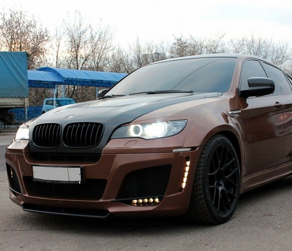 Виниловая плёнка Hexis Marrakech Brown Metallic (Коричневый глянцевый металлик) HX20MMAB, 1.52 
