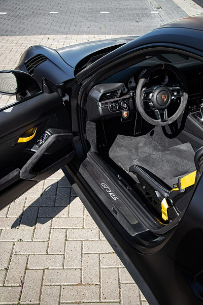 Виниловая плёнка Bruxsafol Matt Obsidian Black 2.0 (Черная матовая) CC+4157, 1.52 